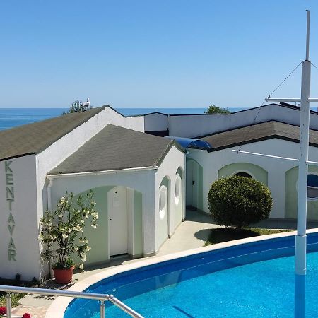 Family Hotel Kentavar 2 بايالا المظهر الخارجي الصورة