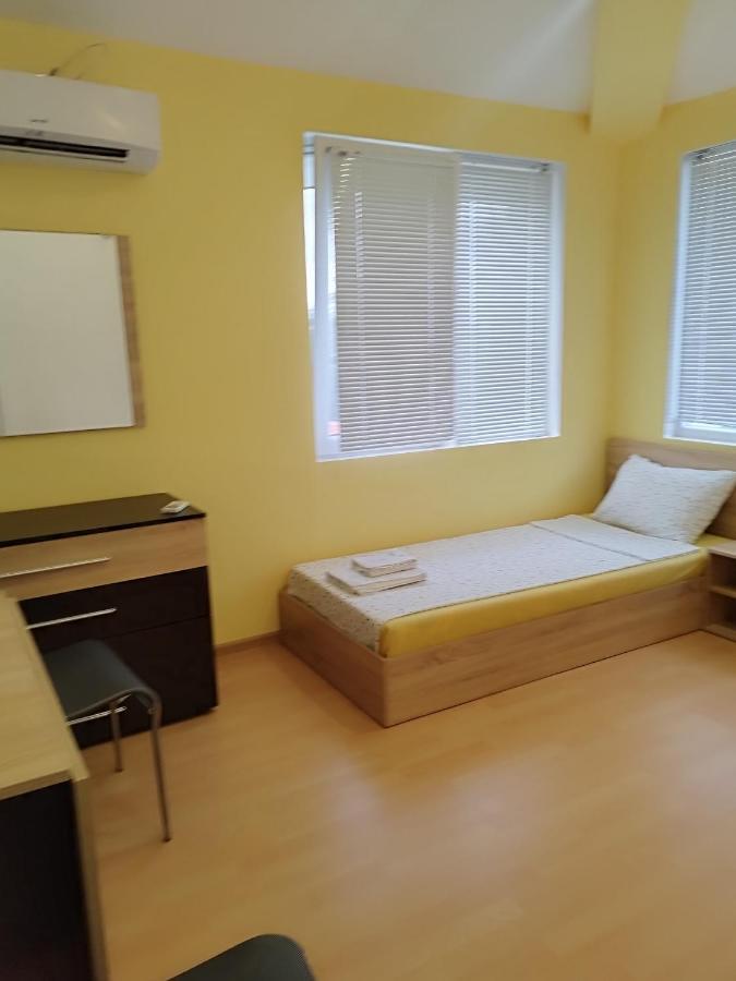 Family Hotel Kentavar 2 بايالا المظهر الخارجي الصورة